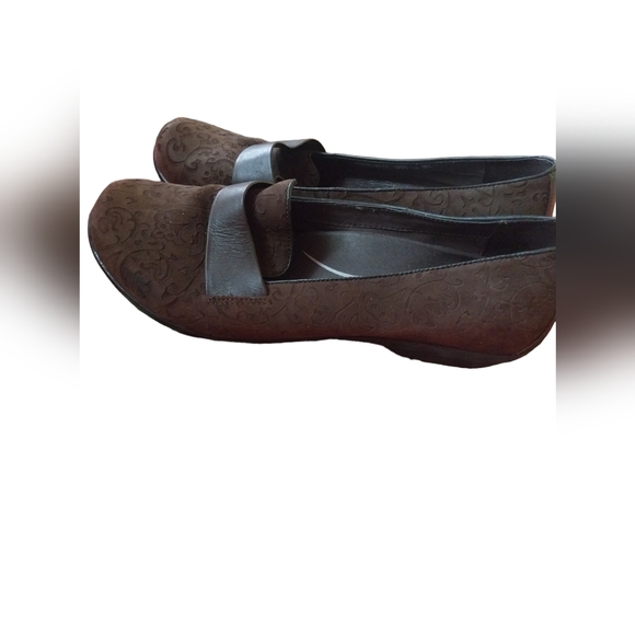 Dansko Oksana Leather Suede Floral Loafers Size 41 - Picture 4 of 10